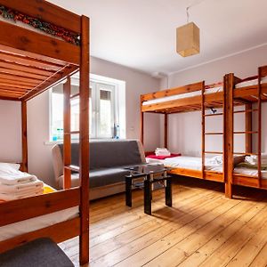 Dormitory Room Mixed